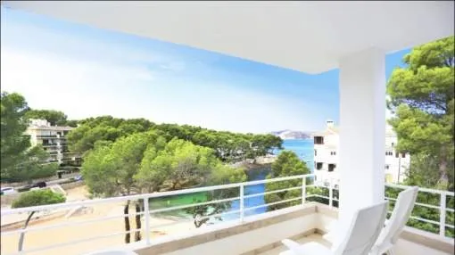 Seaview apartment by the beach in Santa Ponsa