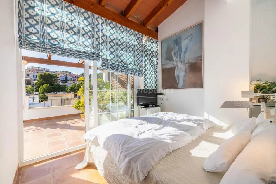Beautiful town house with views at the golf course for sale in Camp de Mar, Mallorca
