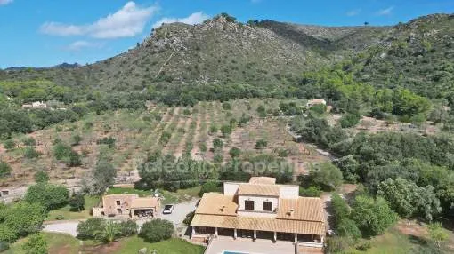 Spacious finca with far reaching views for sale in peaceful Artà, Mallorca