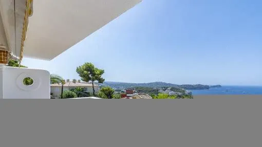 Mediterranean terraced house with fascinating sea views in a well-maintained residential community in Costa de la Calma