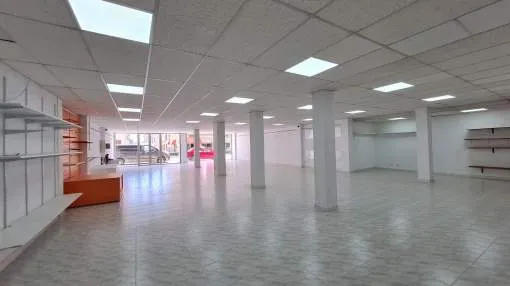Spacious and bright commercial premises in one of Llucmajor's main streets