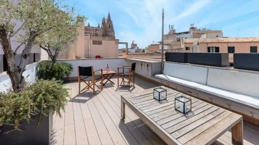 Charming penthouse in Palma's old town with lift and parking space