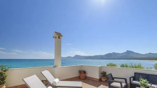 Beautiful duplex right by the sea, Son Serra de Marina
Beautiful duplex right by the sea, Son Serra de Marina