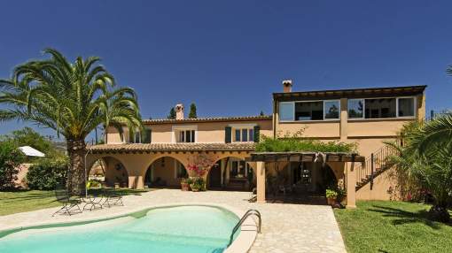 Large country house in Bunyola with holiday rental license
Large country house in Bunyola with holiday rental license