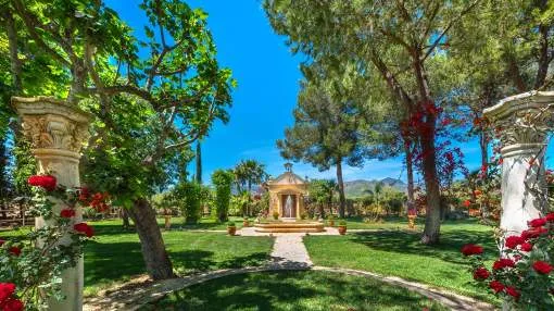 Holiday rental: Mediterranean luxury country estate in Binissalem
Holiday rental: Mediterranean luxury country estate in Binissalem