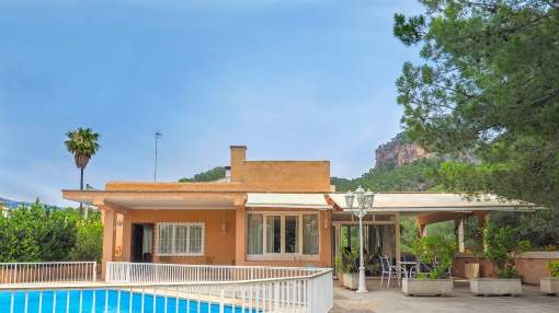 Holiday home for creative renovation in Bunyola
Holiday home for creative renovation in Bunyola