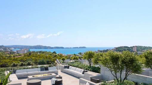 Sea view penthouse in new residential project
Sea view penthouse in new residential project