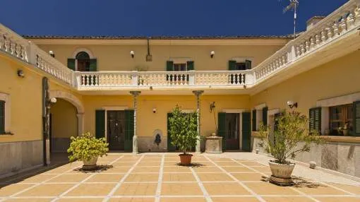 Impressive property in the town center of Costitx
Impressive property in the town center of Costitx