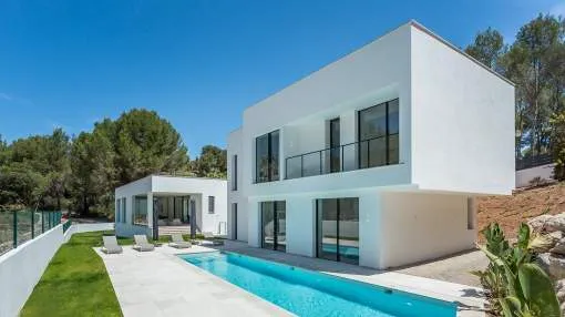 Newly built villa with great golf & forest views in Son Vida - Palma de Majorca
Newly built villa with great golf & forest views in Son Vida - Palma de Majorca