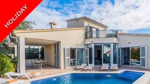 Holiday home in Bonaire. Alcudia
Holiday home in Bonaire. Alcudia