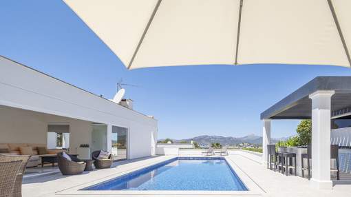 Modern lifestyle & fantastic views Modern lifestyle & fantastic views