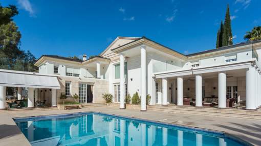 Impressive villa in neo-classic design in Son Vida - Palma de Majorca Impressive villa in neo-classic design in Son Vida - Palma de Majorca
