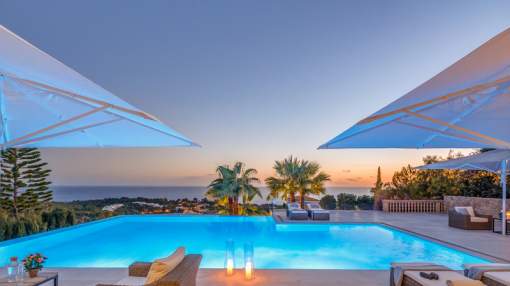 Modern designer villa with excellent sea views in Bendinat Modern designer villa with excellent sea views in Bendinat
