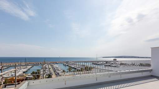 Penthouse with panoramic views in Portals Penthouse with panoramic views in Portals