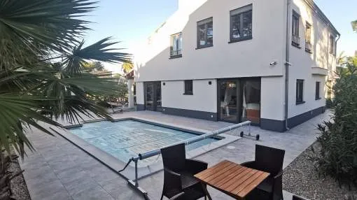 Port Adriano Villa
Port Adriano Villa