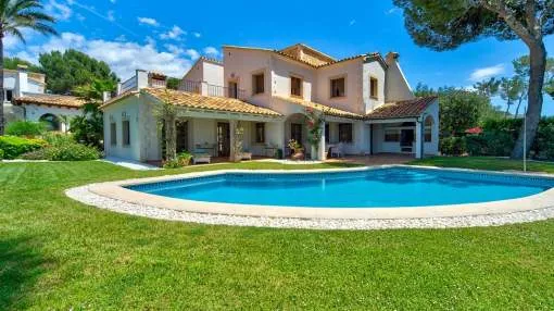 Santa Ponsa Villa
Santa Ponsa Villa