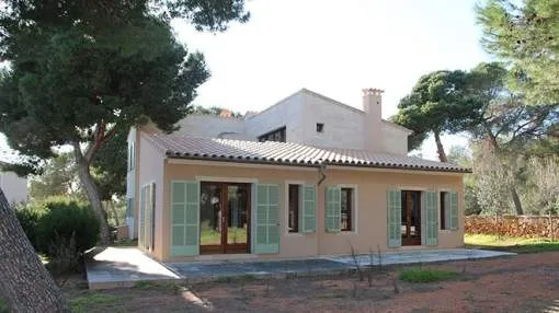 Mediterranean villa with large plot - near the beach Mediterranean villa with large plot - near the beach