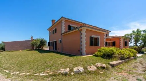 Country mansion house in Santanyí with 5 bedrooms