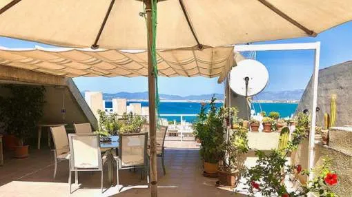 End row house in top location with sea views End row house in top location with sea views