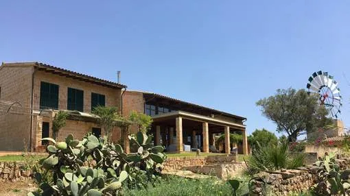 Marvellous country estate - with mill and well Marvellous country estate - with mill and well