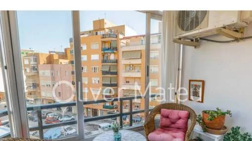 LIGHT-FILLED 4-BEDROOM FLAT ON HIGH FLOOR WITH LIFT
LIGHT-FILLED 4-BEDROOM FLAT ON HIGH FLOOR WITH LIFT