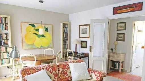
                    FLAT WITH OPTIONAL PARKING IN SANTA CATALINA
                