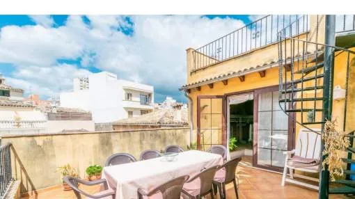 RENOVATED MALLORCAN VILLAGE HOUSE WITH TERRACE AND GARAGE
RENOVATED MALLORCAN VILLAGE HOUSE WITH TERRACE AND GARAGE