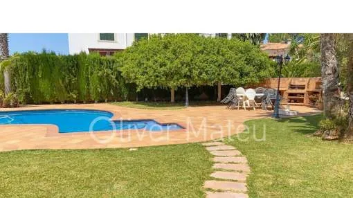 VILLA FOR SALE IN SA RAPITA CLOSE TO THE SEA
VILLA FOR SALE IN SA RAPITA CLOSE TO THE SEA
