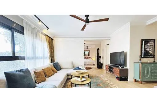 
                    LIVE IN THE HEART OF PALMA - RENOVATED APARTMENT WITH PARKING
                