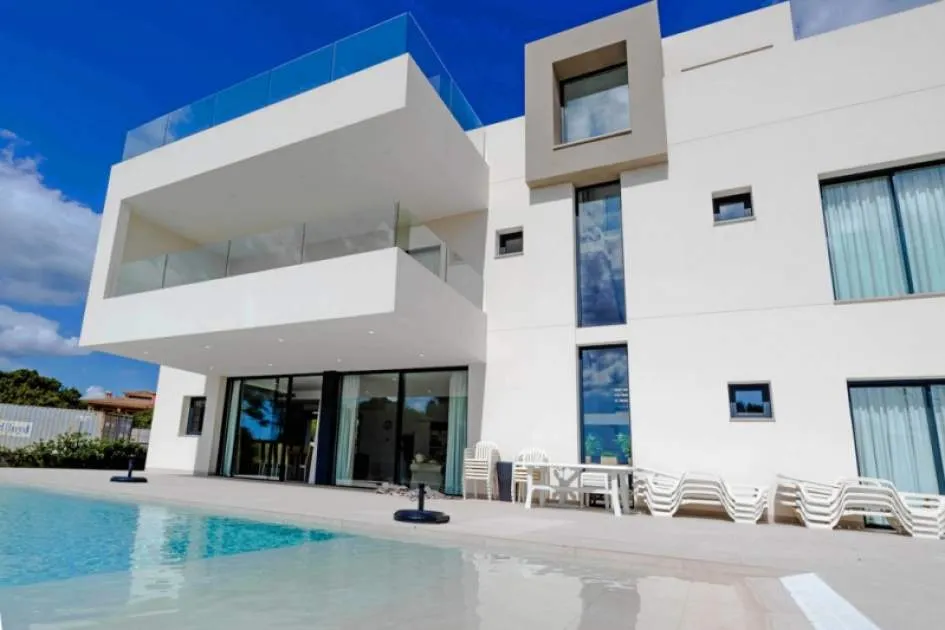 Modern designer villa with sea view in Puig de Ros, Llucmayor