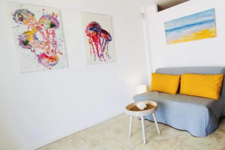 Apartment in first sea line in Santa Ponsa