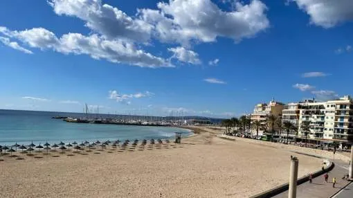 Sunny apartment on the beach with sea view in Can Pastilla Sunny apartment on the beach with sea view in Can Pastilla