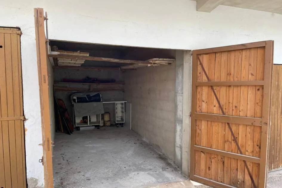 Closed garage in Santa Ponsa