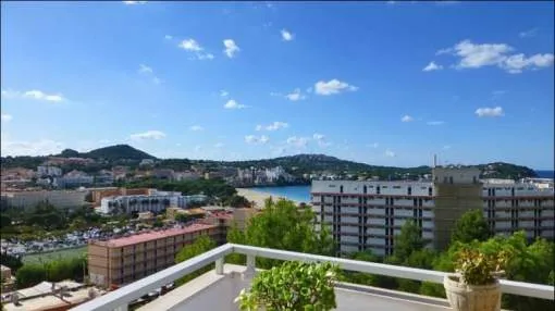 Apartment with panoramic sea views in Santa Ponsa