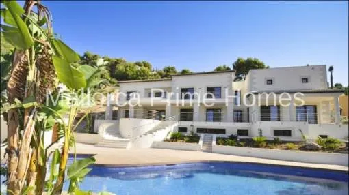 Exclusive villa with stunning landscape views in Son Vida