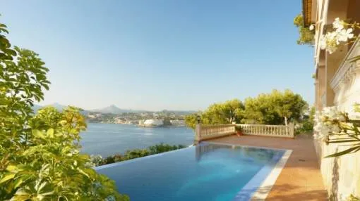 Mediterranean villa with sea views near the yacht club of Santa Ponsa