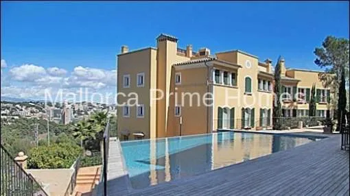 Luxury apartment in quiet residential complex in Bendinat