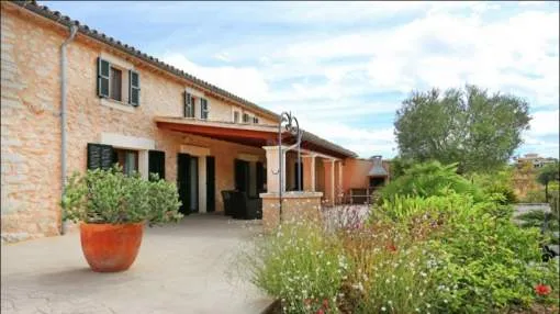 Luxury country house in Es Capdella
