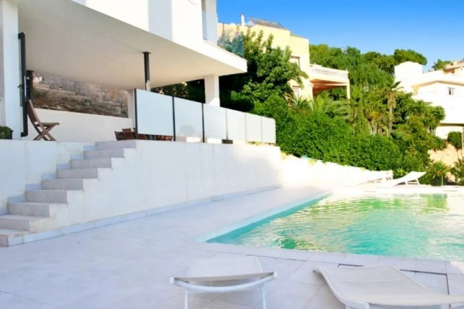 Modern villa in second sea line in Costa de la Calma
