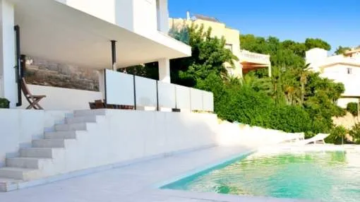 Modern villa in second sea line in Costa de la Calma