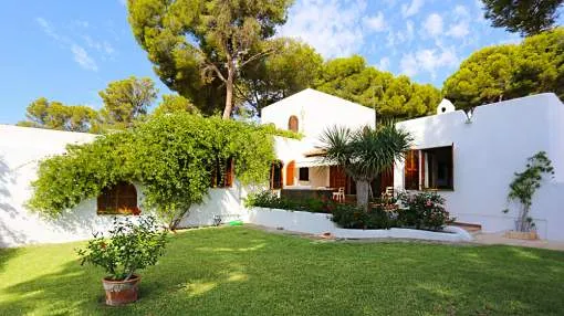 Mediterranean style villa in a small residencial in Sol de Mallorca