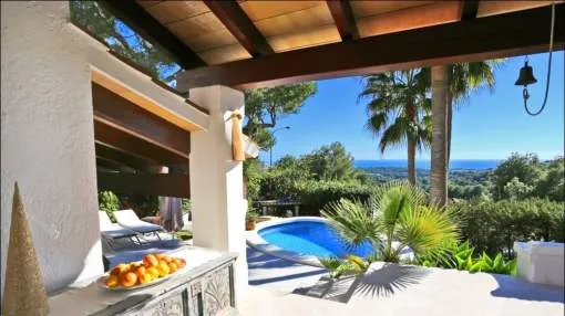 Villa with pool and sea view near the golf course in Bendinat Villa with pool and sea view near the golf course in Bendinat