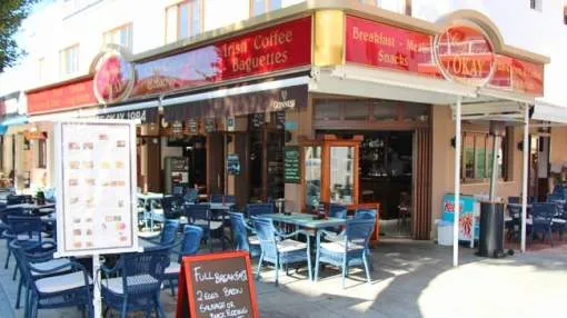 Café-bar in the main touristic area of Santa Ponsa