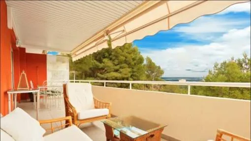 Stylish seaview penthouse close to the golf course in Bendinat
