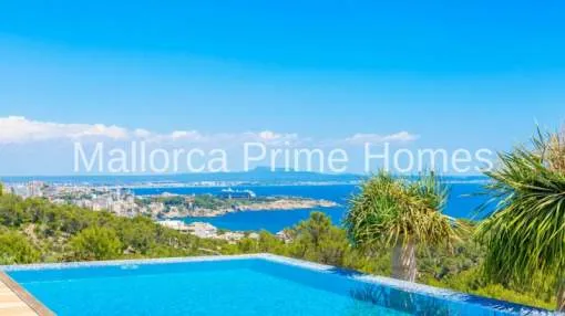 Modern villa with stunning sea views in Bendinat