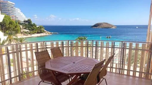 Apartment with sea view and access to the beach in Magaluf