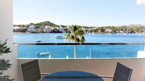 Frontline studio with panoramic sea views in Santa Ponsa Frontline studio with panoramic sea views in Santa Ponsa