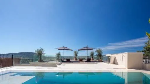 Luxury villa with breathtaking views in Santa Ponsa Luxury villa with breathtaking views in Santa Ponsa