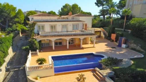 Luxusvilla mit atemberaubenden Meerblick in Santa Ponsa