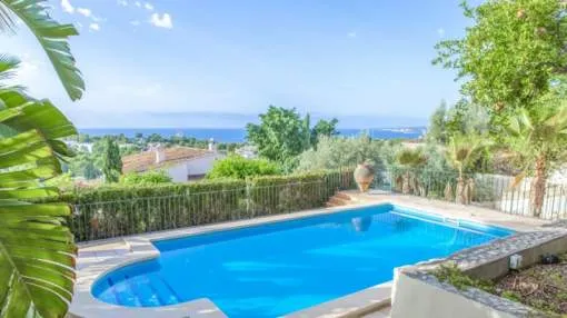 Stylish property with project for a desired luxury villa with sea views in Bendinat Stylish property with project for a desired luxury villa with sea views in Bendinat